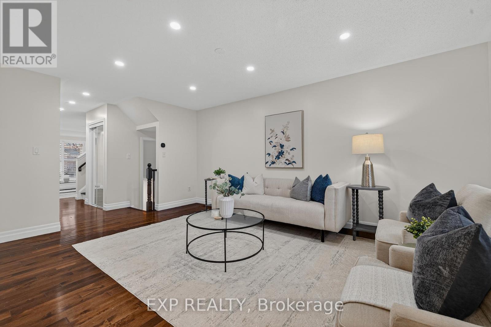 4067 Donnic Drive, Burlington, Ontario  L7M 0A5 - Photo 15 - W12918848