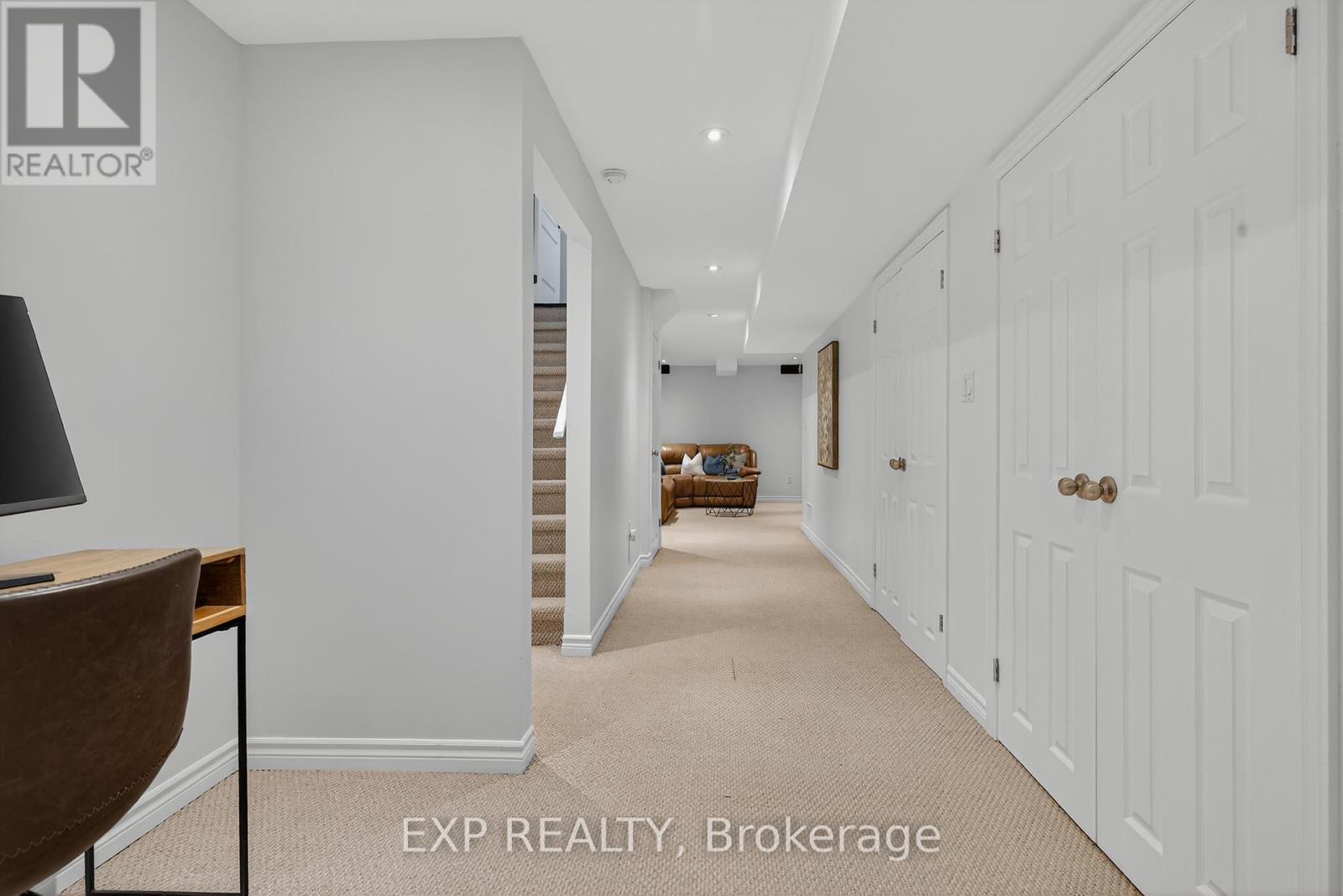 4067 Donnic Drive, Burlington, Ontario  L7M 0A5 - Photo 27 - W12918848