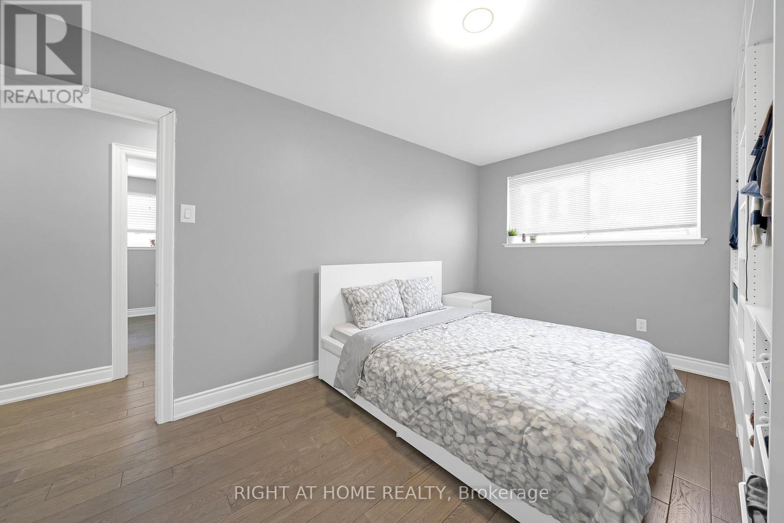 86 Topcliff Avenue, Toronto, Ontario  M3N 1L8 - Photo 23 - W12918854