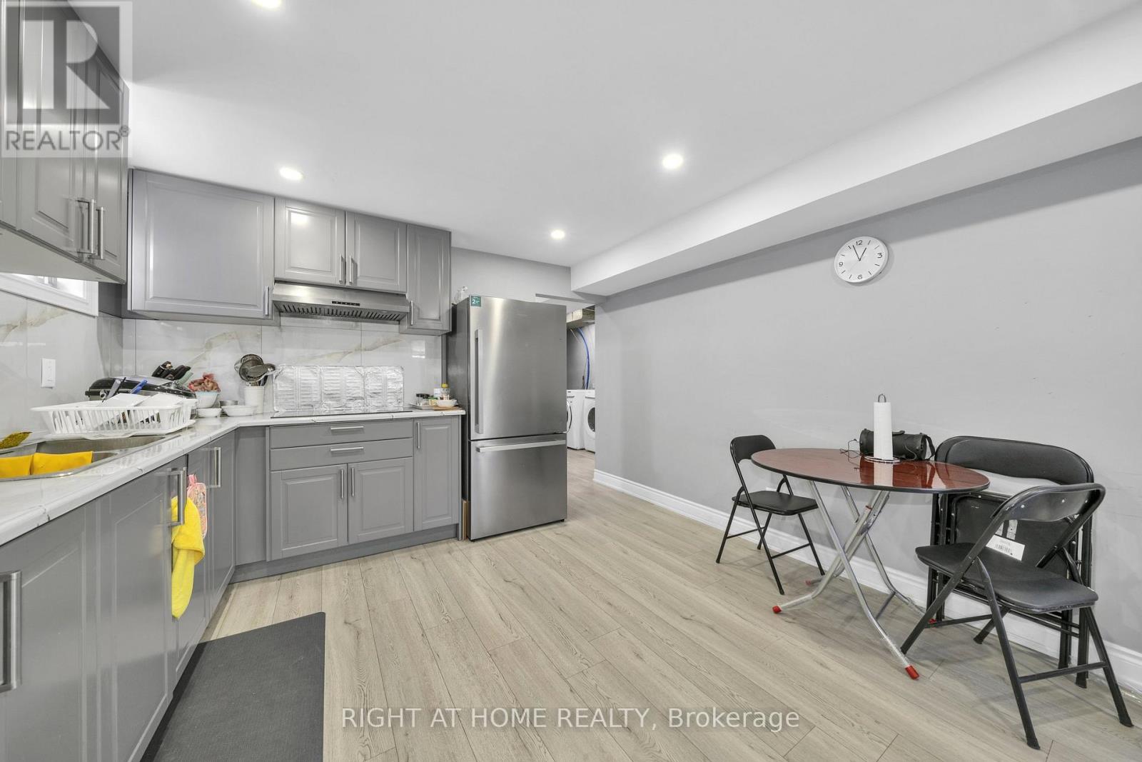 86 Topcliff Avenue, Toronto, Ontario  M3N 1L8 - Photo 36 - W12918854