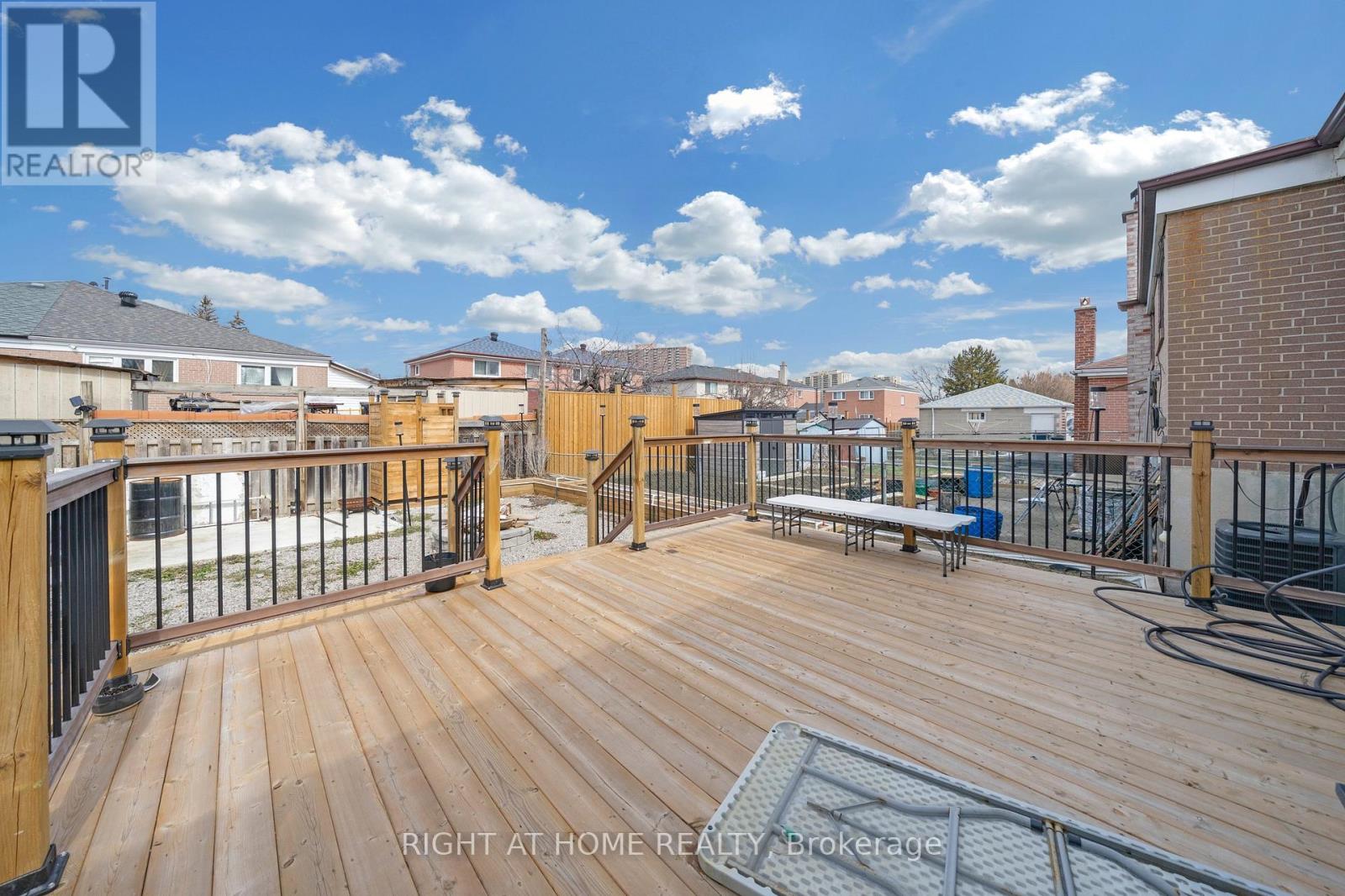 86 Topcliff Avenue, Toronto, Ontario  M3N 1L8 - Photo 43 - W12918854