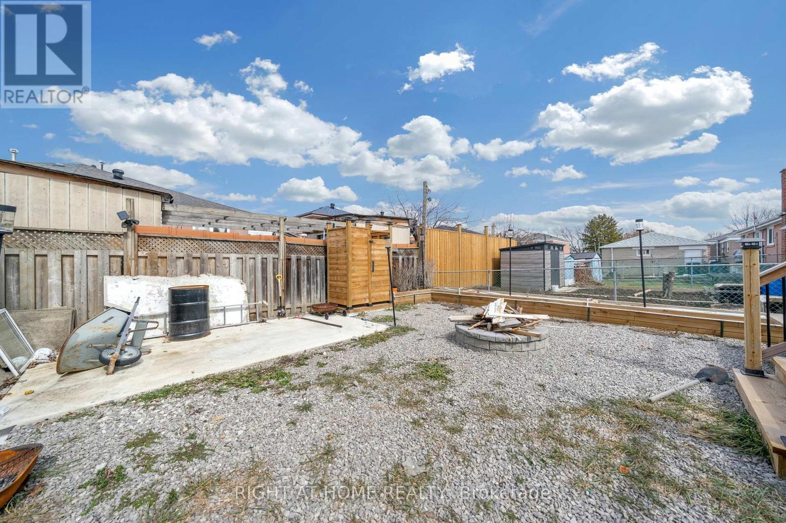 86 Topcliff Avenue, Toronto, Ontario  M3N 1L8 - Photo 47 - W12918854