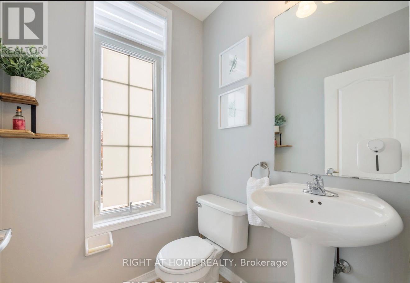 2342 Sutton Drive, Burlington, Ontario  L7L 6Y8 - Photo 10 - W12918872