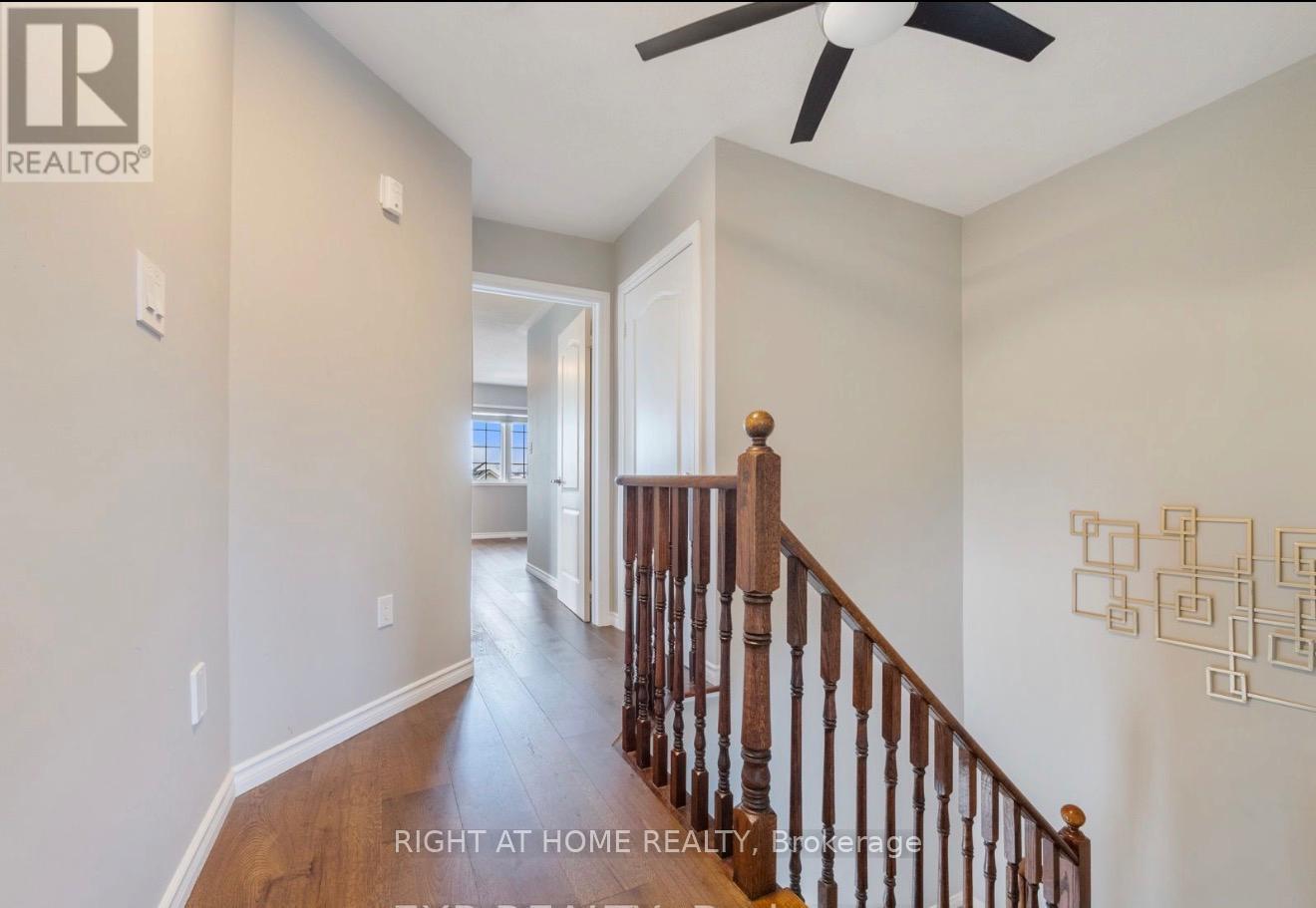 2342 Sutton Drive, Burlington, Ontario  L7L 6Y8 - Photo 12 - W12918872