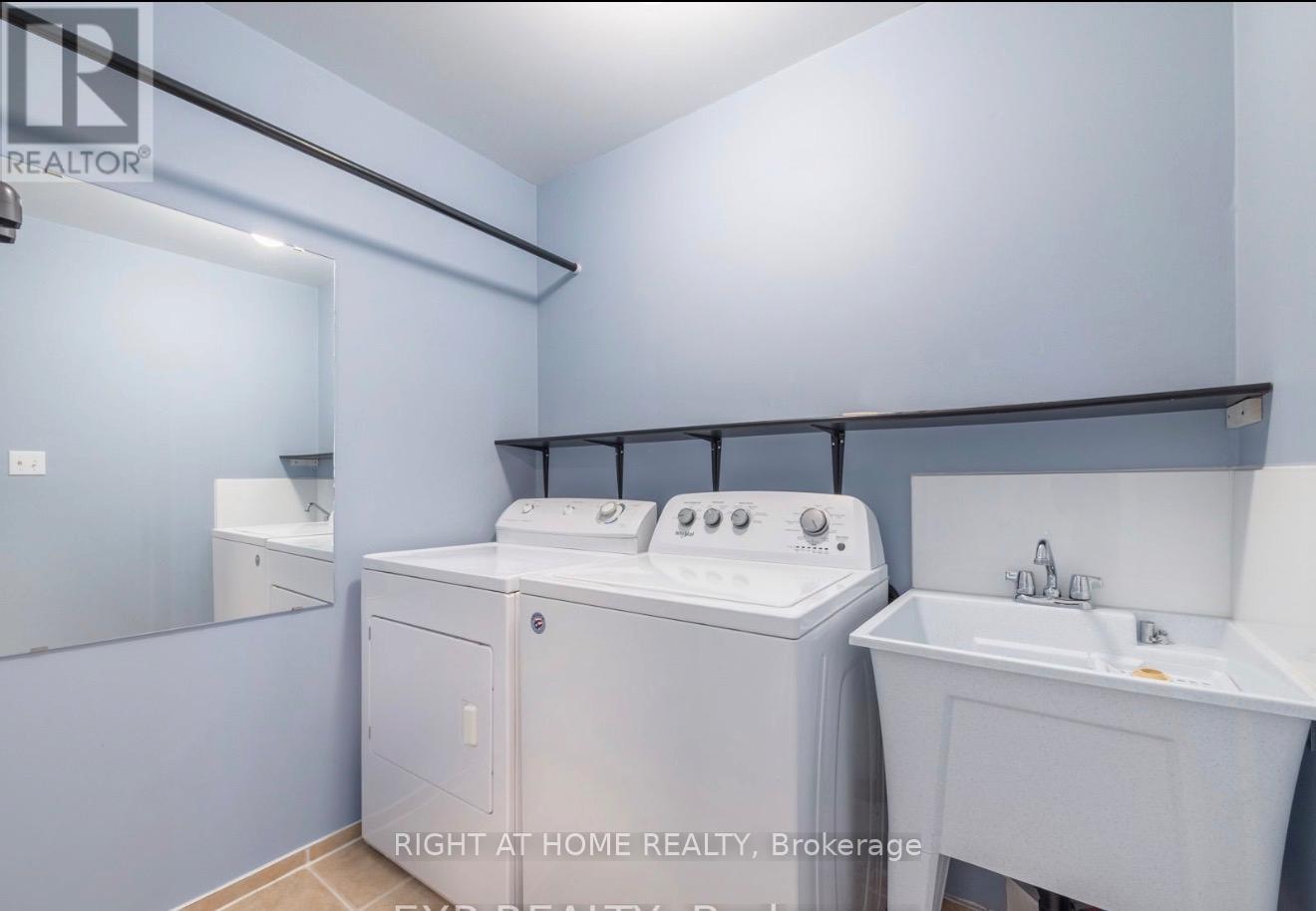 2342 Sutton Drive, Burlington, Ontario  L7L 6Y8 - Photo 18 - W12918872