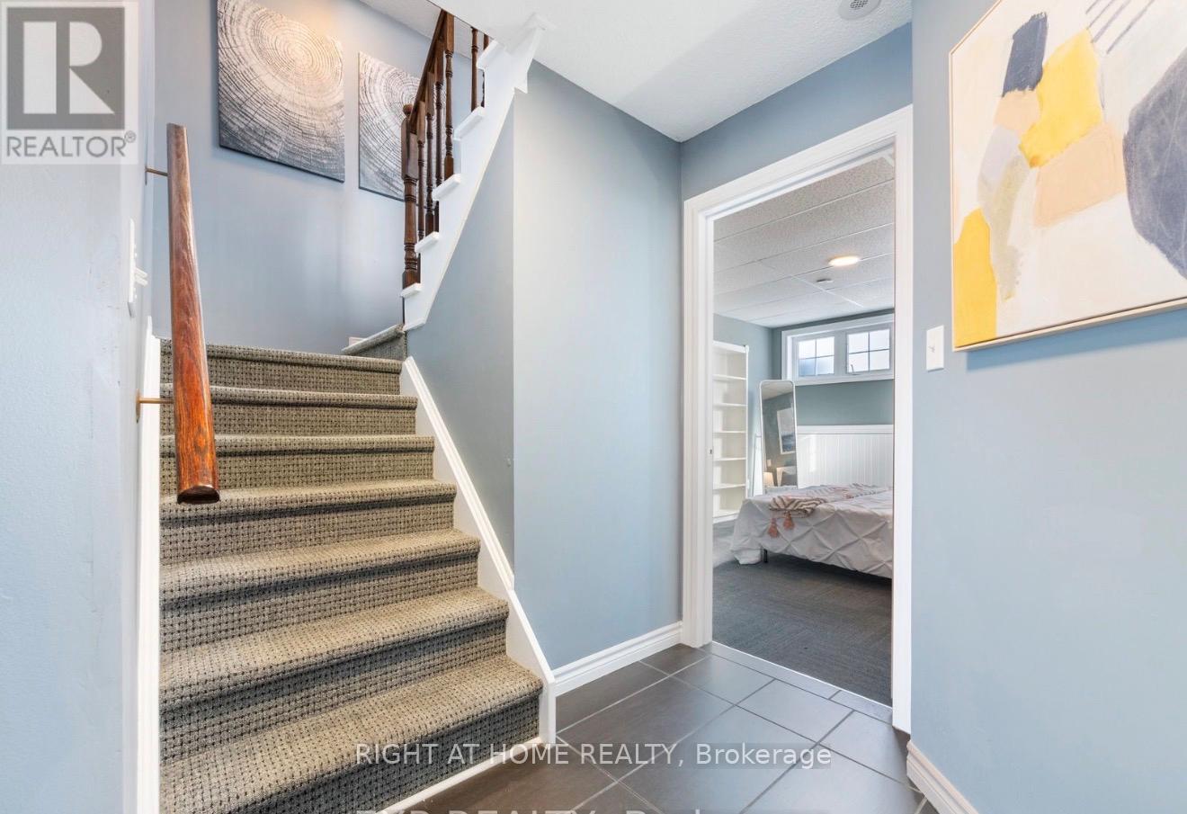 2342 Sutton Drive, Burlington, Ontario  L7L 6Y8 - Photo 23 - W12918872