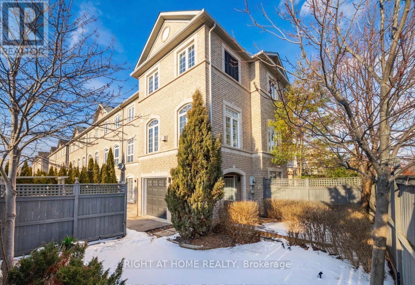 2342 Sutton Drive, Burlington, Ontario  L7L 6Y8 - Photo 26 - W12918872