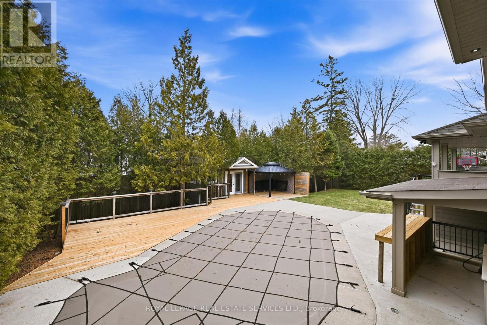 1601 Venetia Drive, Oakville, Ontario  L6L 1K8 - Photo 43 - W12918888