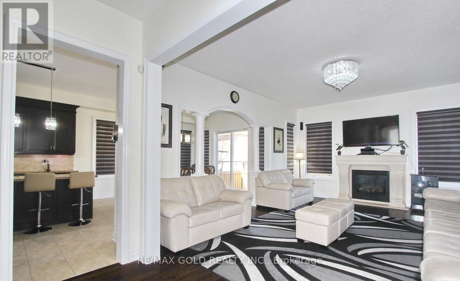 14 Ladbrook Crescent, Brampton, Ontario  L6X 5H6 - Photo 16 - W12918924