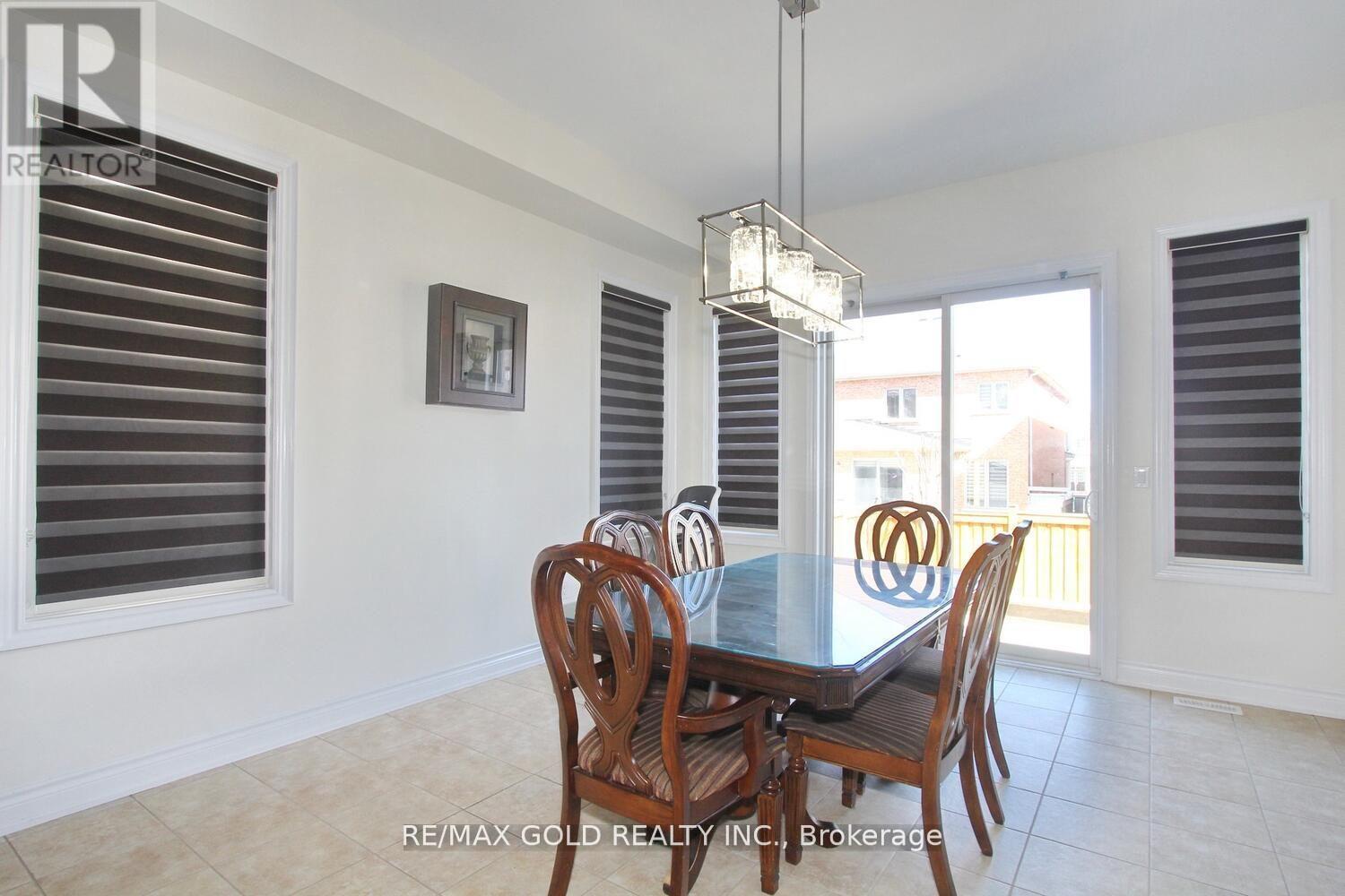 14 Ladbrook Crescent, Brampton, Ontario  L6X 5H6 - Photo 23 - W12918924