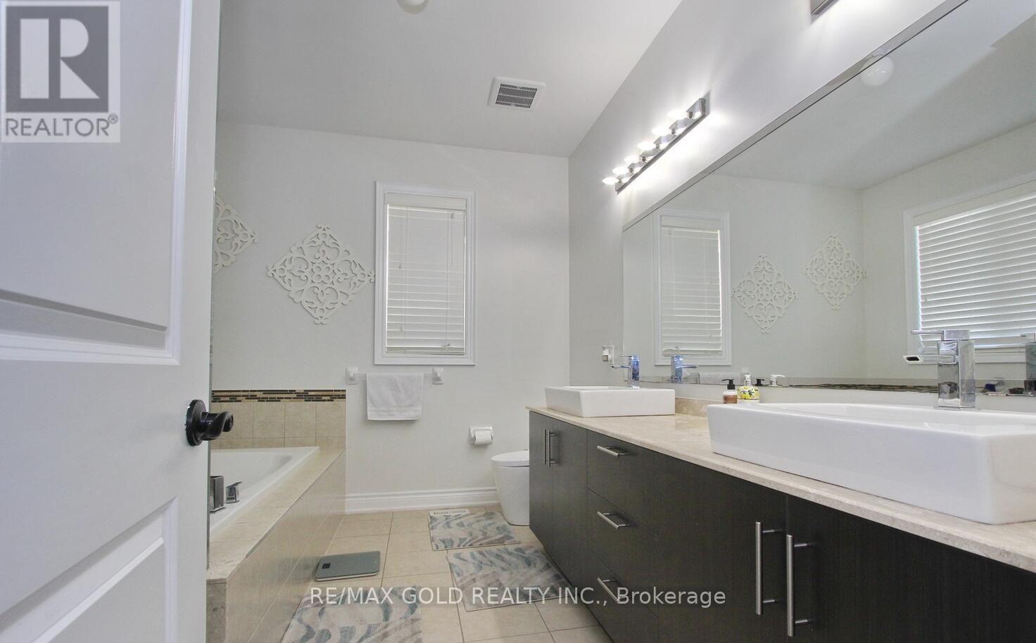 14 Ladbrook Crescent, Brampton, Ontario  L6X 5H6 - Photo 30 - W12918924