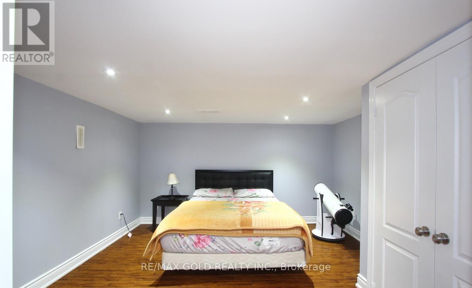 14 Ladbrook Crescent, Brampton, Ontario  L6X 5H6 - Photo 46 - W12918924