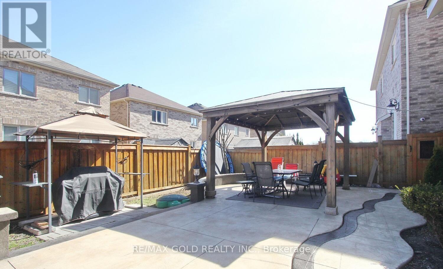 14 Ladbrook Crescent, Brampton, Ontario  L6X 5H6 - Photo 49 - W12918924