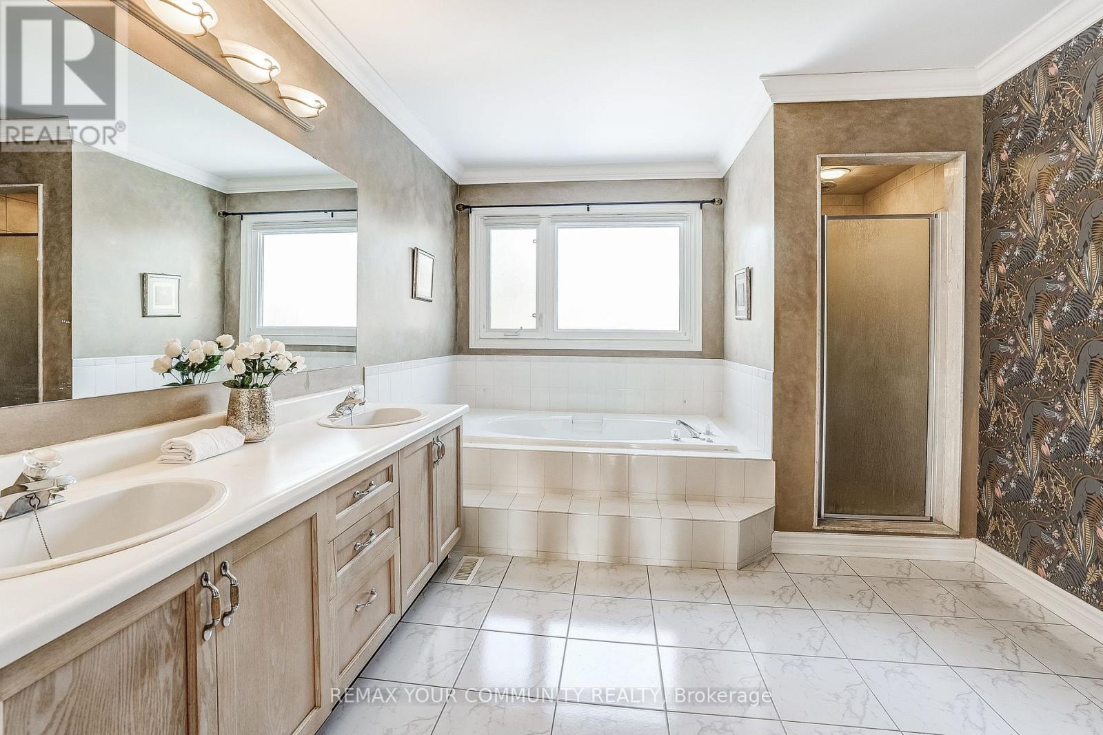 2629 Burnford Trail, Mississauga, Ontario  L5M 5E1 - Photo 26 - W12918968