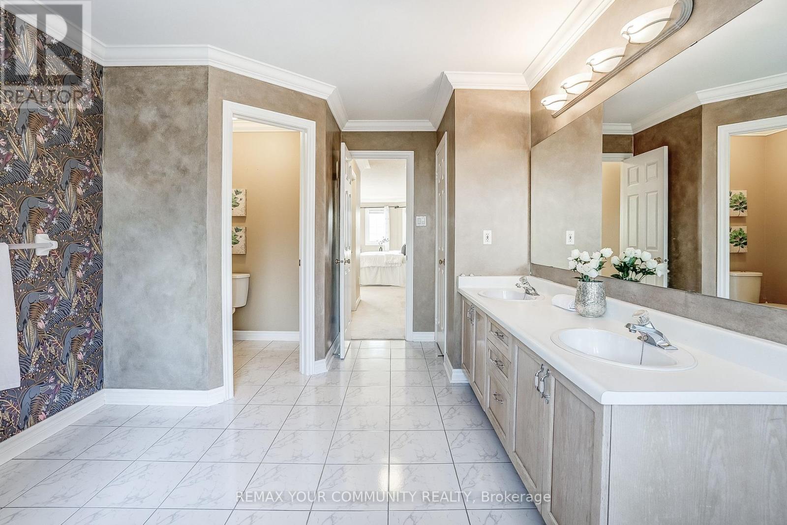 2629 Burnford Trail, Mississauga, Ontario  L5M 5E1 - Photo 27 - W12918968