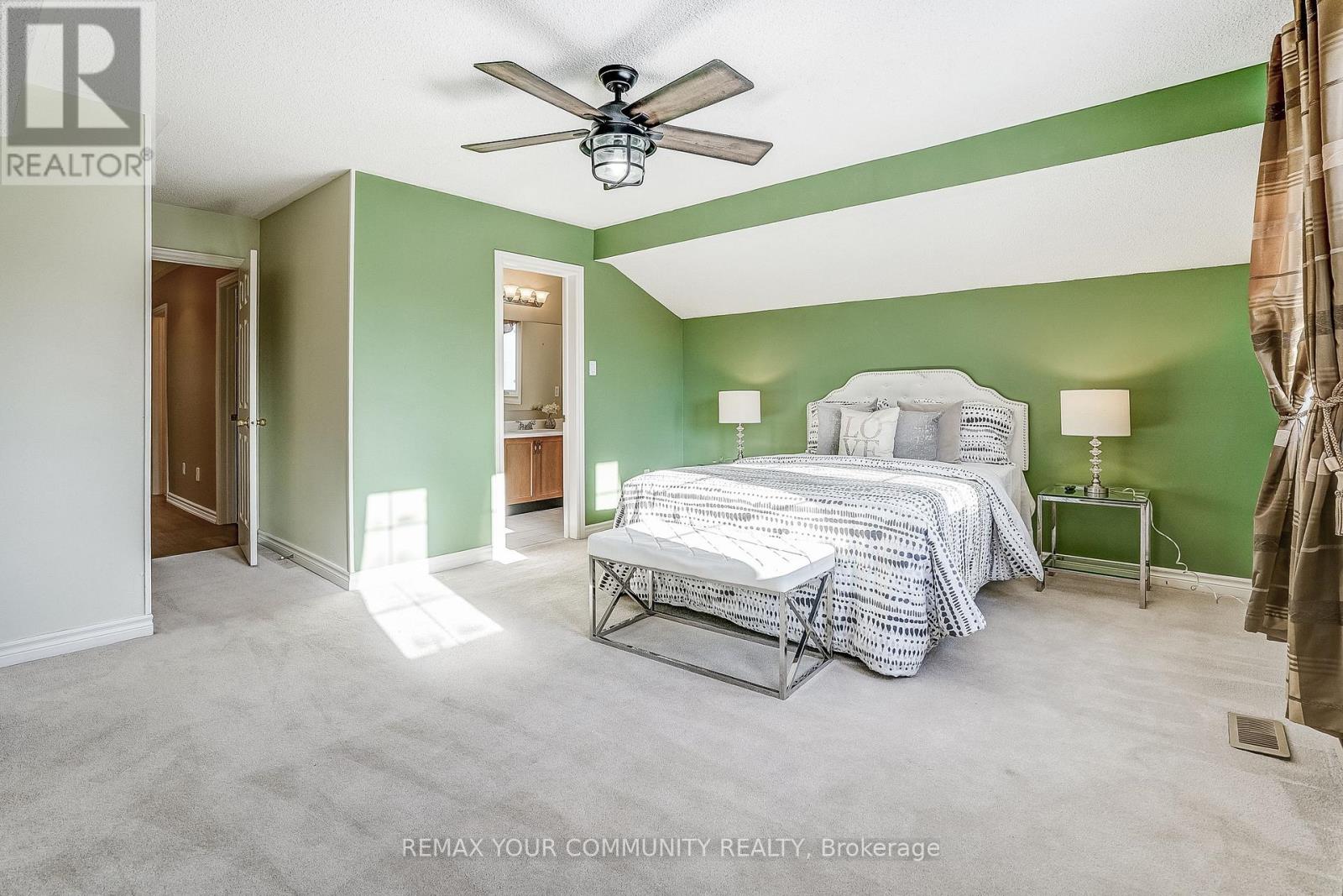 2629 Burnford Trail, Mississauga, Ontario  L5M 5E1 - Photo 29 - W12918968