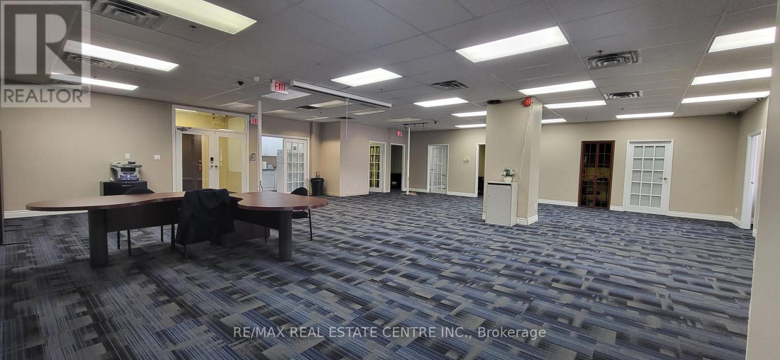 220-221 - 1550 South Gateway Road, Mississauga, Ontario L4W 5G6 - Photo 20 - W12919030