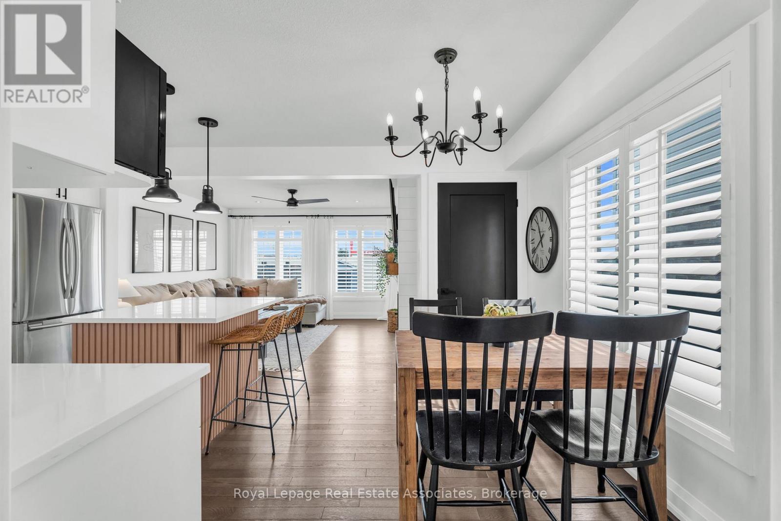 15 Winterton Court, Orangeville, Ontario  L9W 5H8 - Photo 5 - W12919038