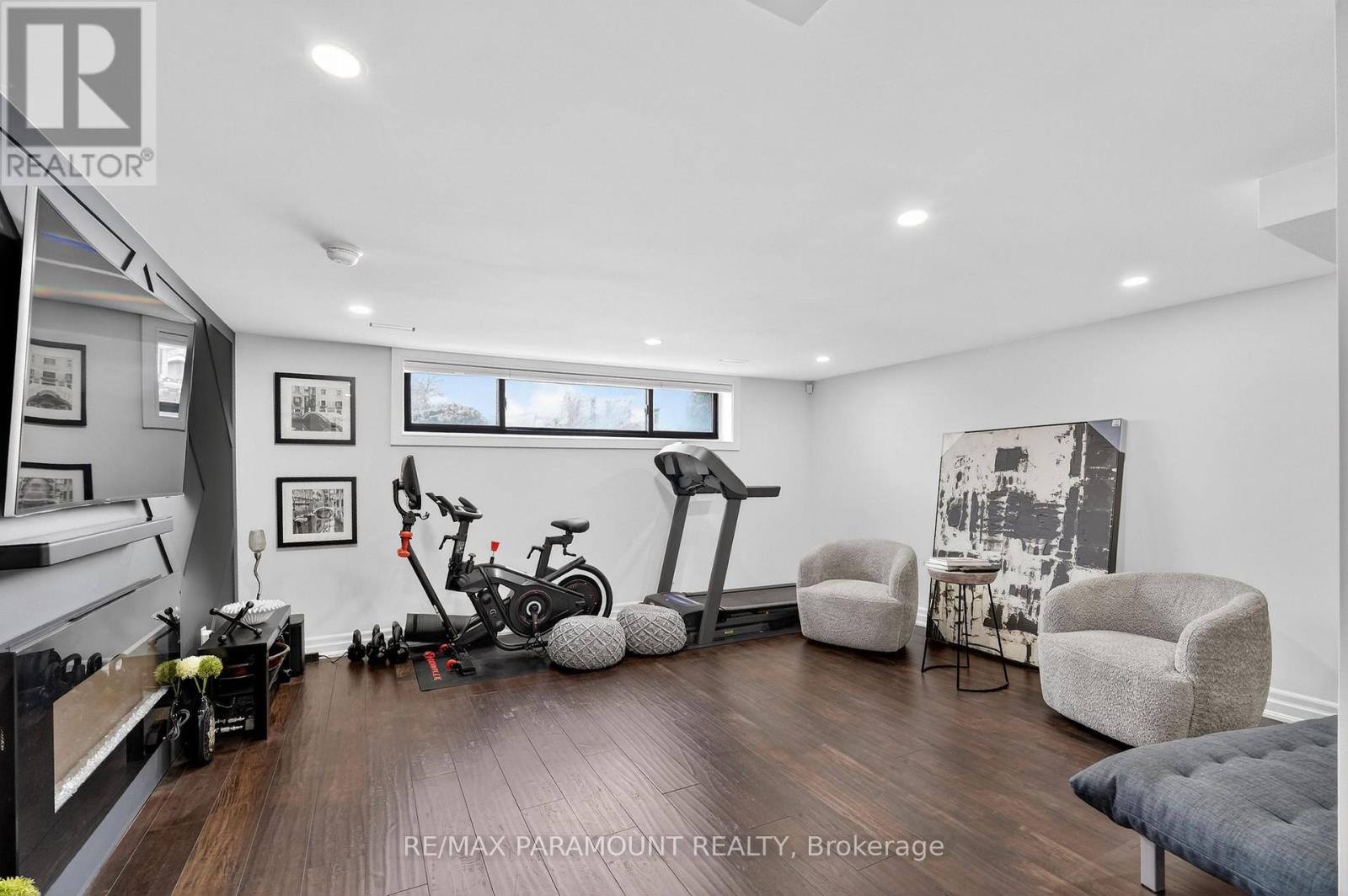 10 Farmington Drive, Brampton (Brampton East), Ontario  L6W 2V2 - Photo 31 - W12919046