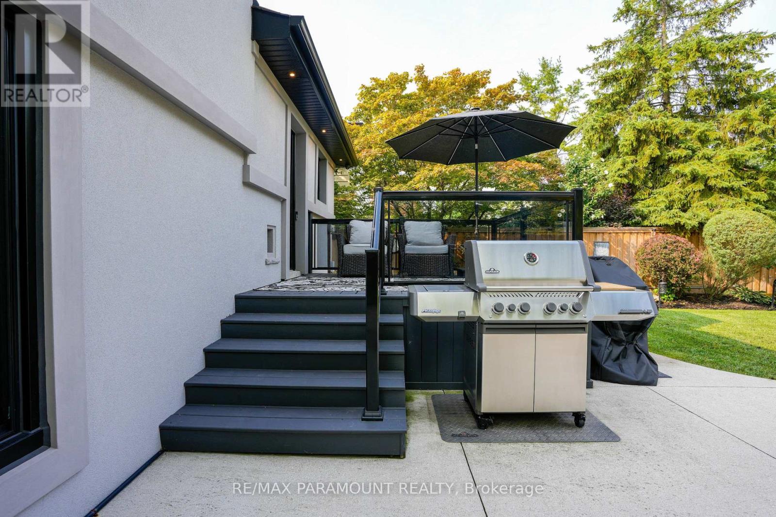 10 Farmington Drive, Brampton (Brampton East), Ontario  L6W 2V2 - Photo 41 - W12919046