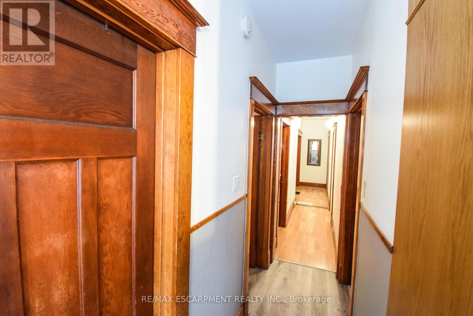 264 Hellems Avenue, Welland, Ontario  L3B 3B7 - Photo 13 - X12918792