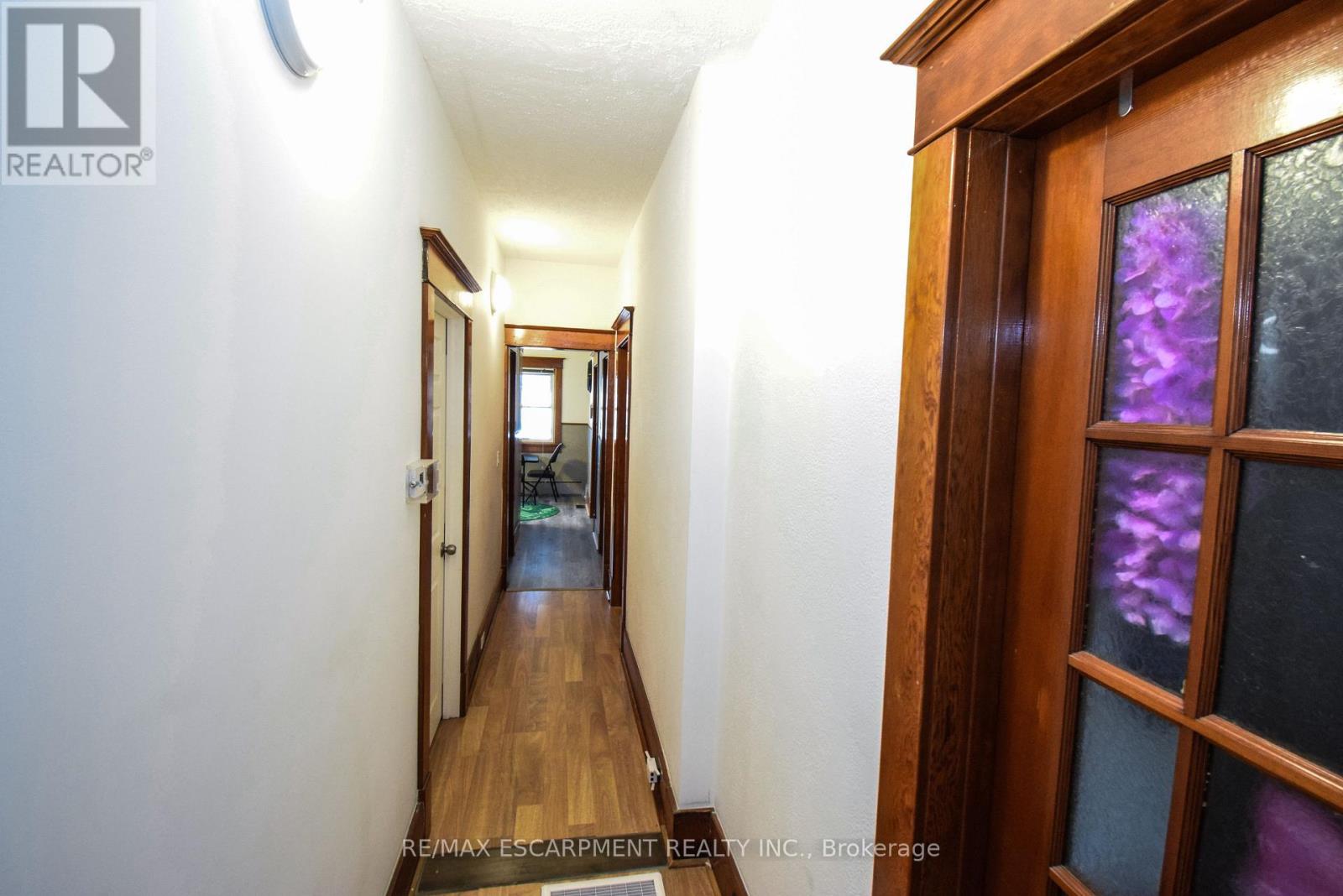 264 Hellems Avenue, Welland, Ontario  L3B 3B7 - Photo 14 - X12918792