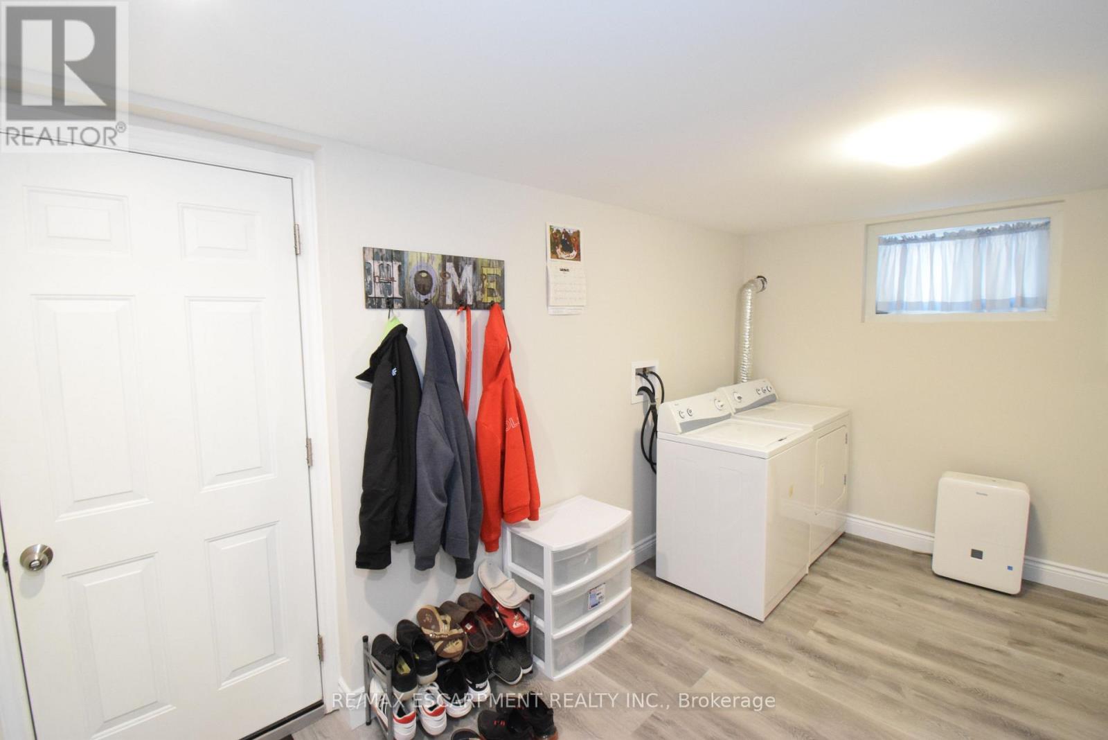 264 Hellems Avenue, Welland, Ontario  L3B 3B7 - Photo 19 - X12918792