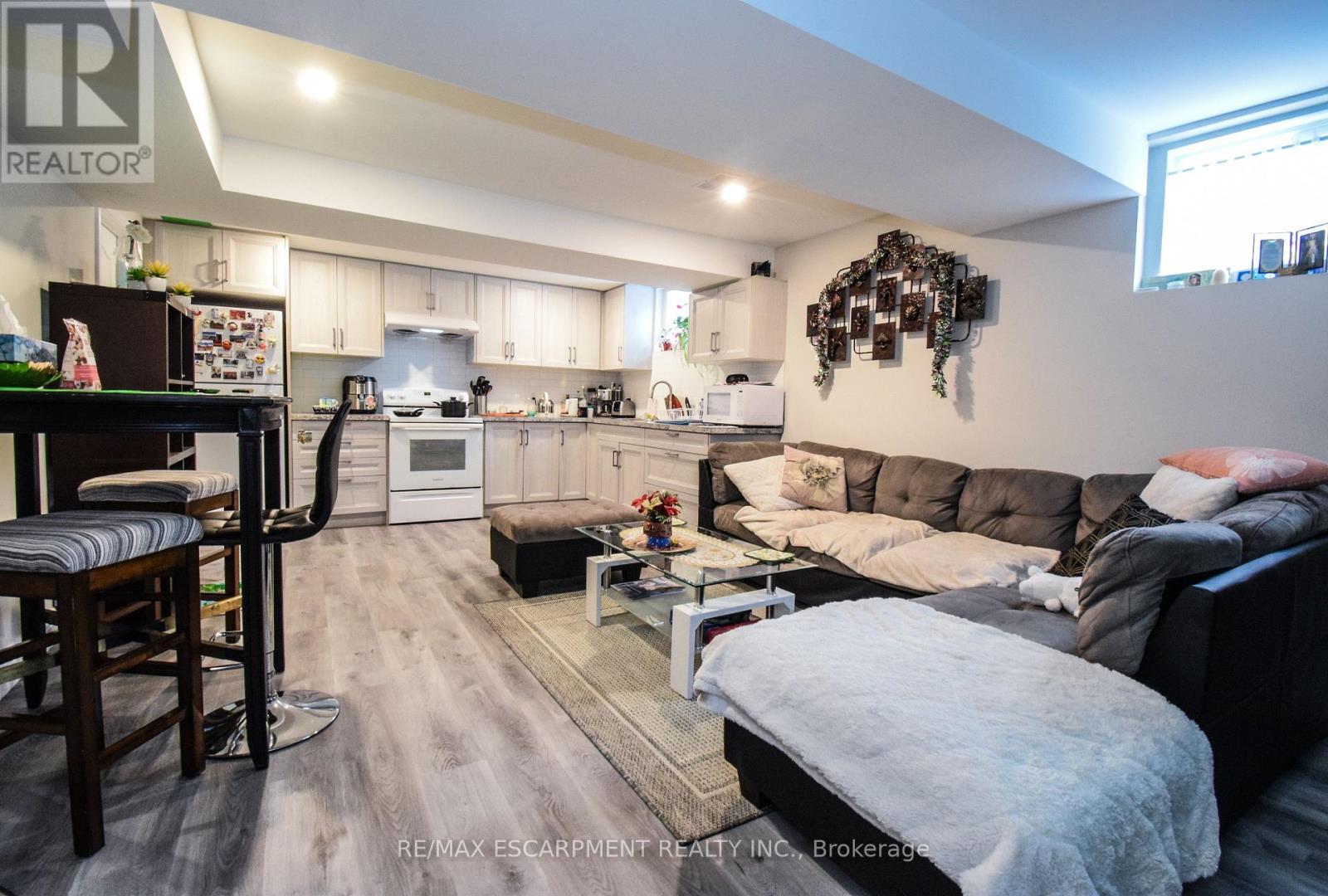 264 Hellems Avenue, Welland, Ontario  L3B 3B7 - Photo 22 - X12918792