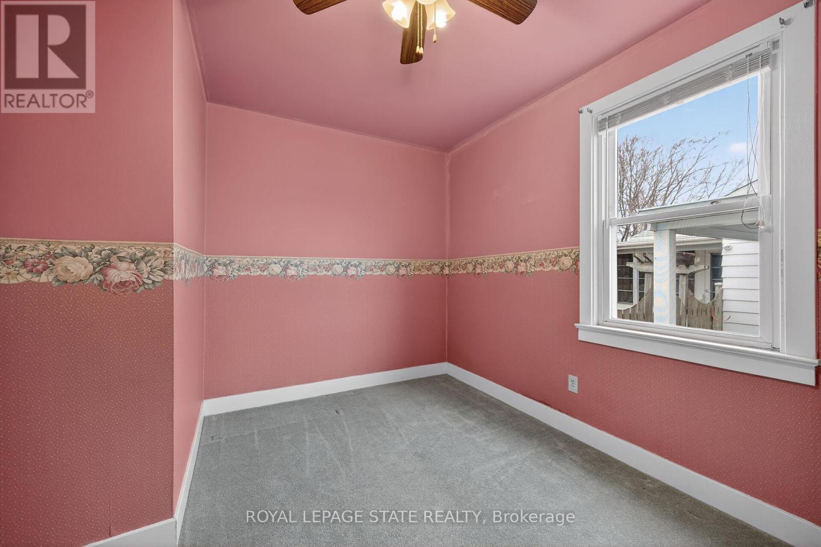 21 Lakeview Avenue, Grimsby, Ontario  L3M 3L9 - Photo 21 - X12918818