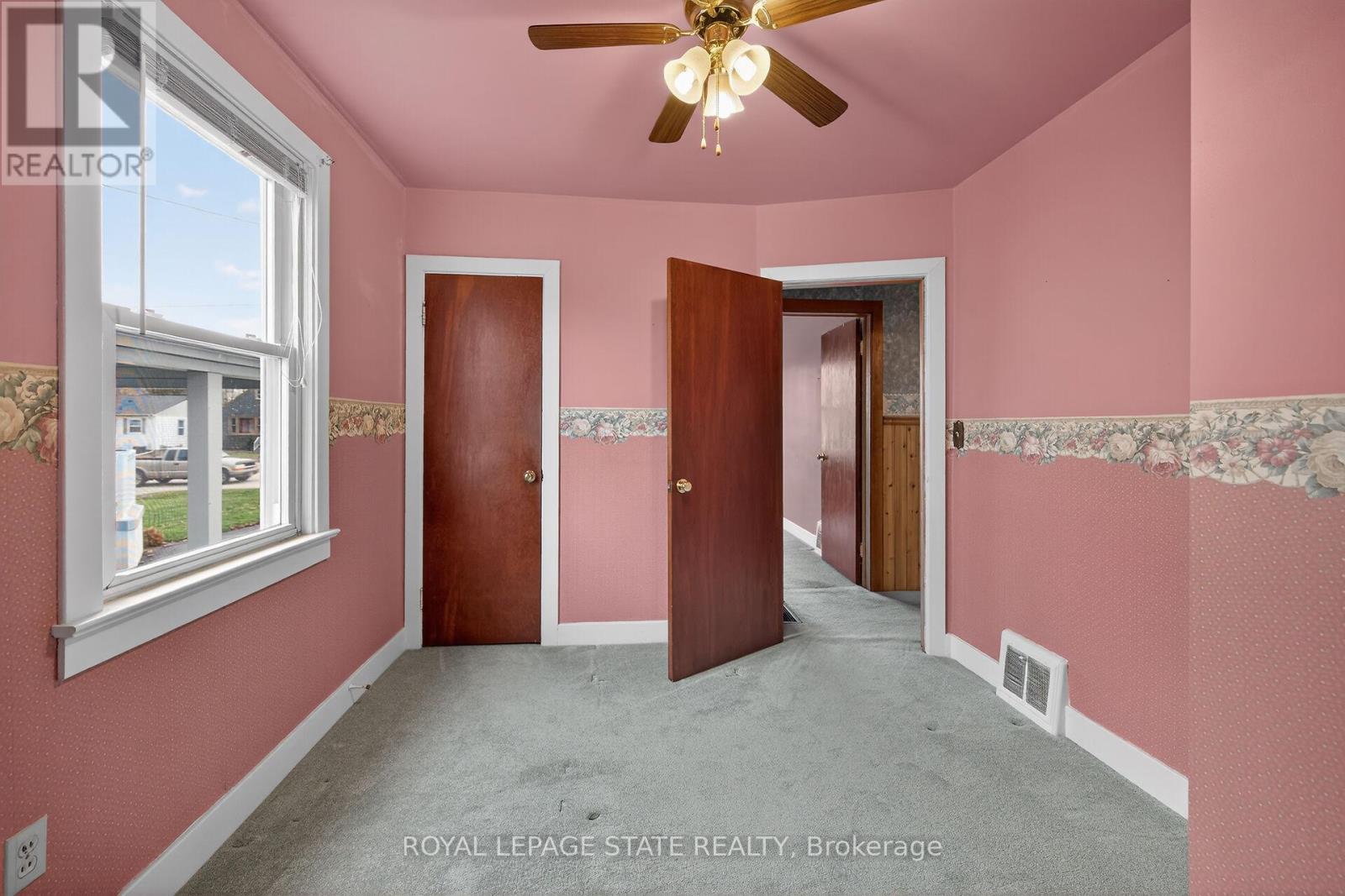 21 Lakeview Avenue, Grimsby, Ontario  L3M 3L9 - Photo 22 - X12918818