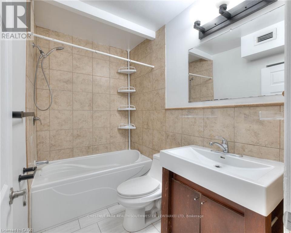 839 Stirling Avenue S, Kitchener, Ontario  N2M 3K4 - Photo 10 - X12918860