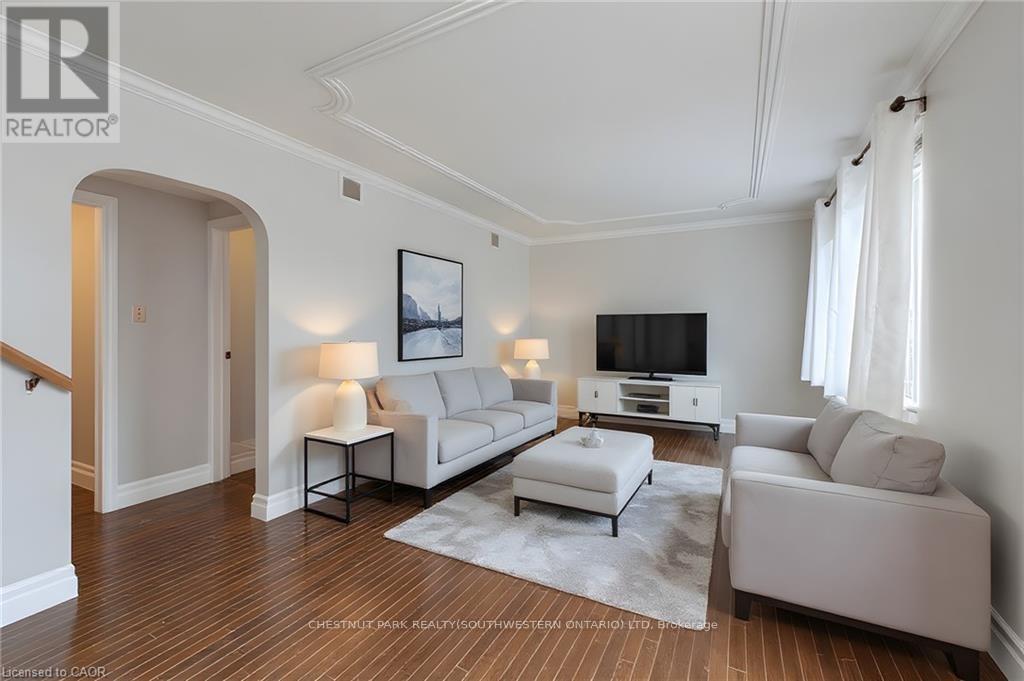 839 Stirling Avenue S, Kitchener, Ontario  N2M 3K4 - Photo 4 - X12918860