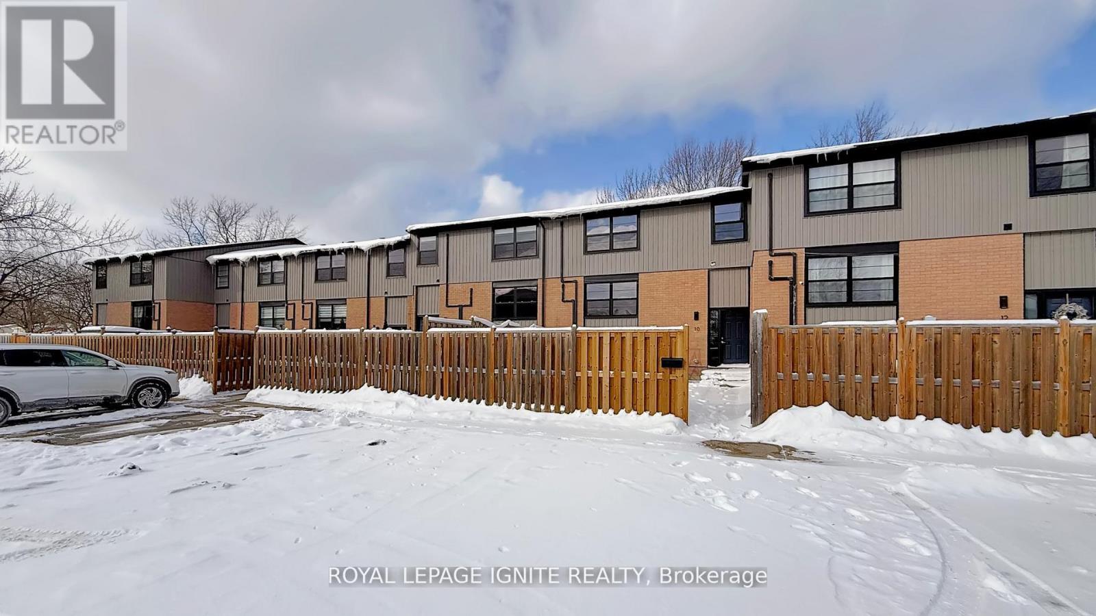 10 - 105 Andover Drive, London South, Ontario  N6J 4B1 - Photo 3 - X12918880