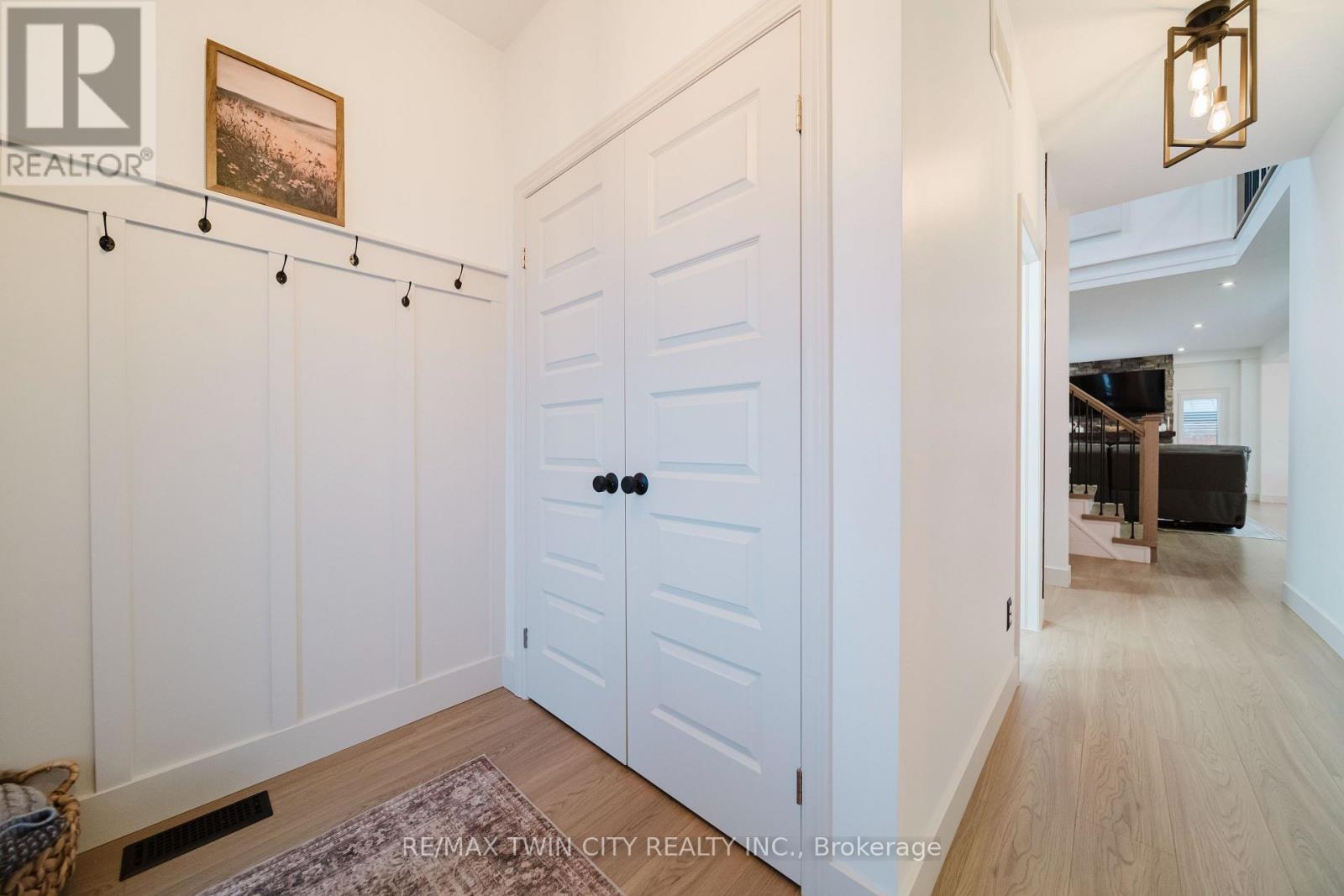 22 Bettschen Lane, Wilmot, Ontario  N3A 0E1 - Photo 3 - X12918900