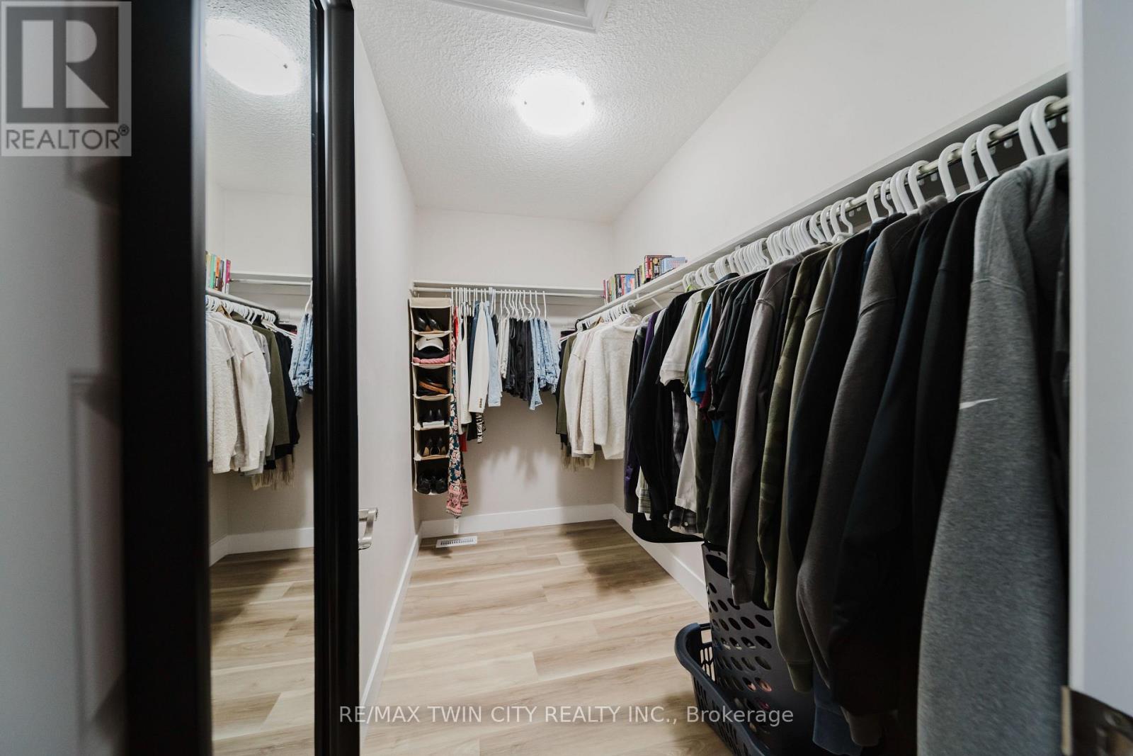 22 Bettschen Lane, Wilmot, Ontario  N3A 0E1 - Photo 35 - X12918900