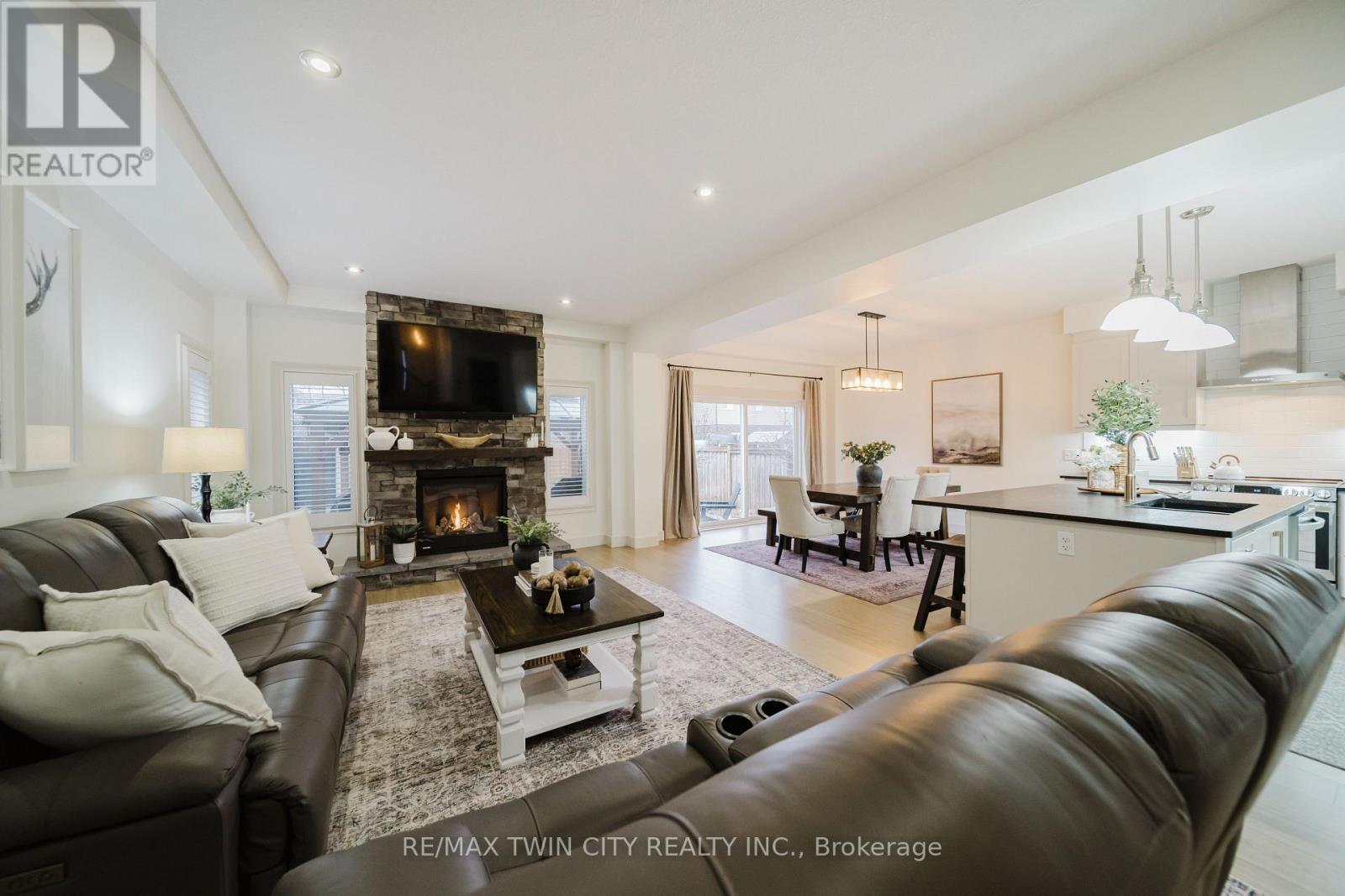 22 Bettschen Lane, Wilmot, Ontario  N3A 0E1 - Photo 5 - X12918900