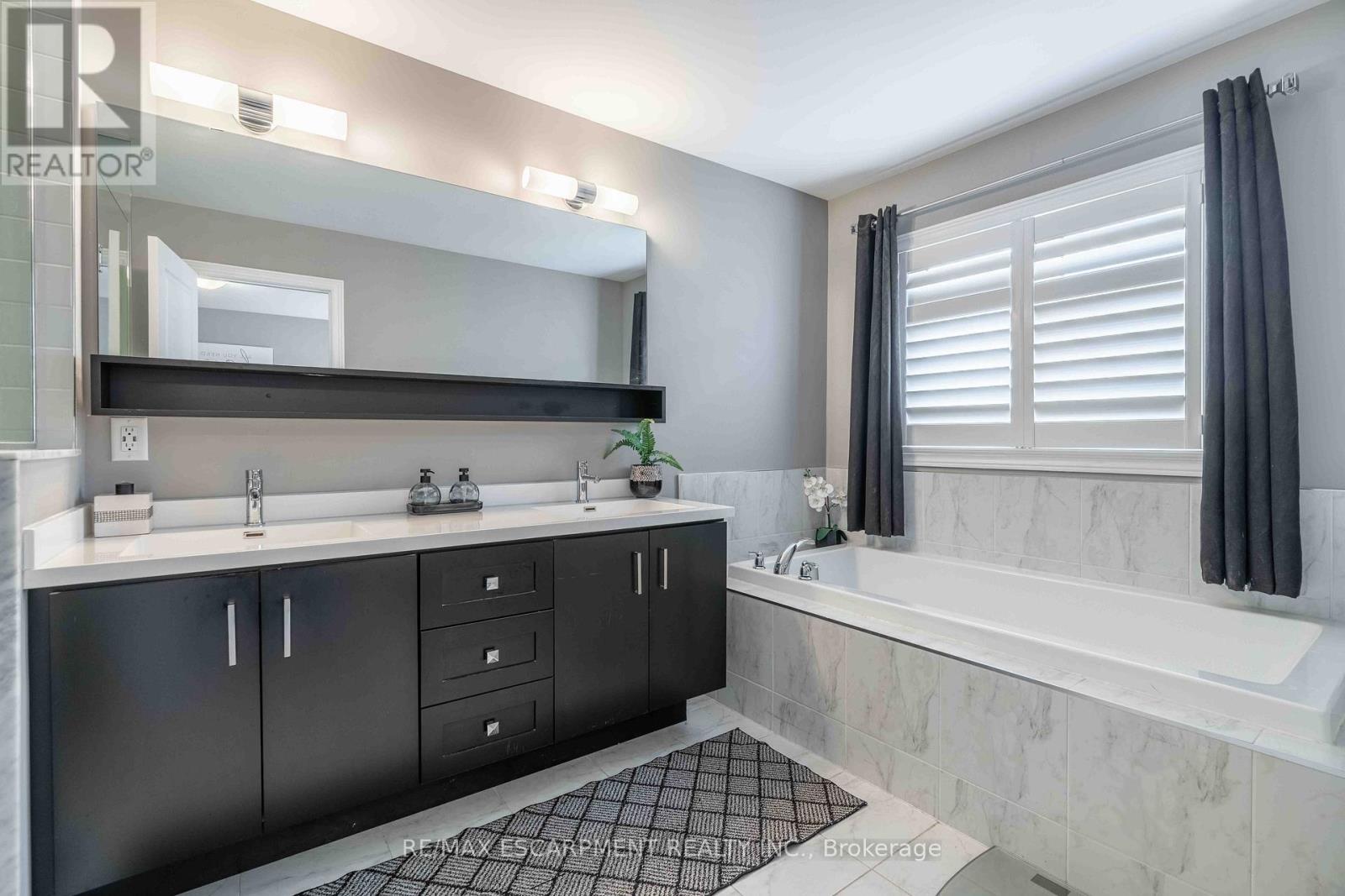 29 - 1890 Rymal Road, Hamilton, Ontario  L0R 1P0 - Photo 17 - X12918904