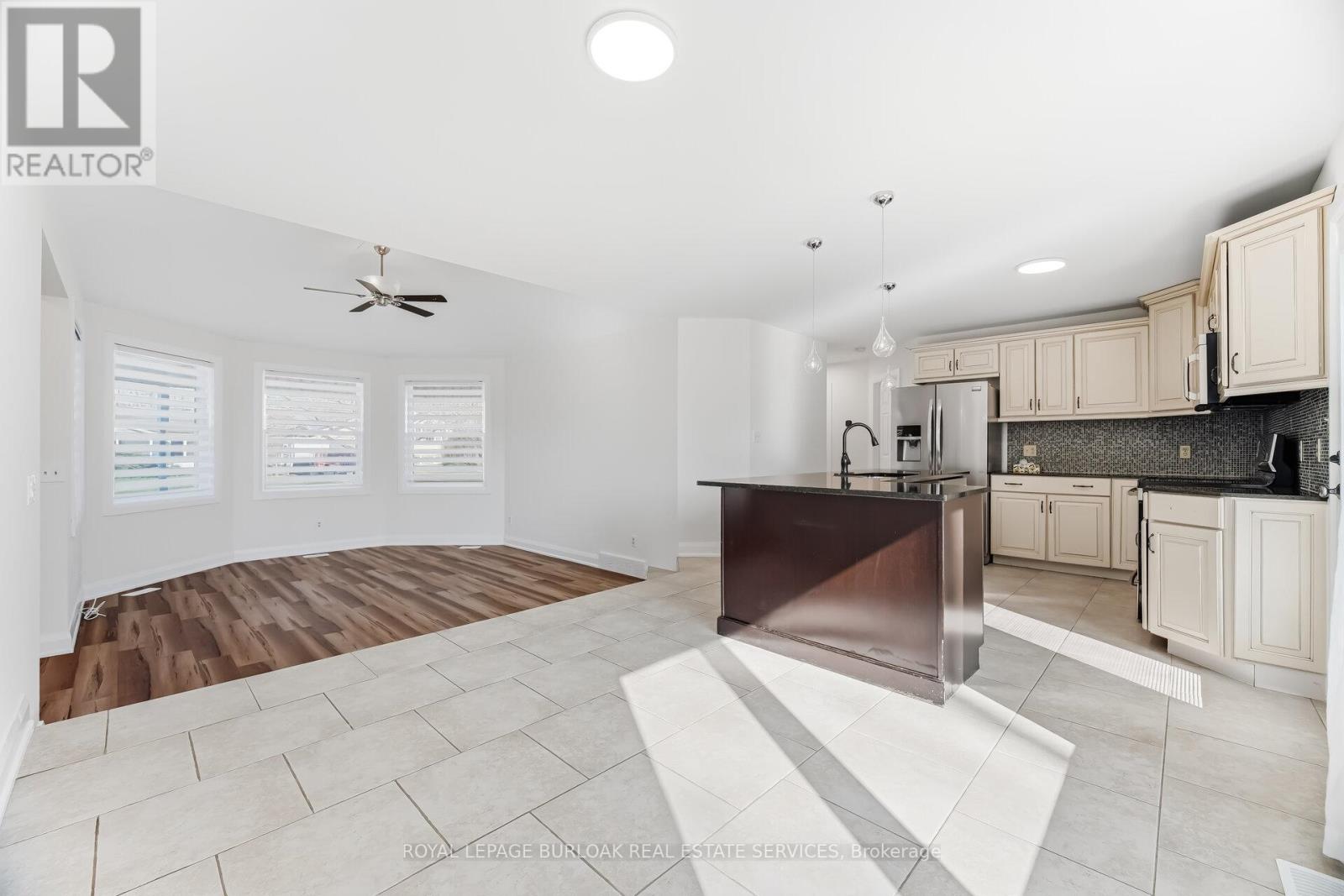 514 Buffalo Road, Fort Erie (Crescent Park), Ontario  L2A 5G8 - Photo 12 - X12919064