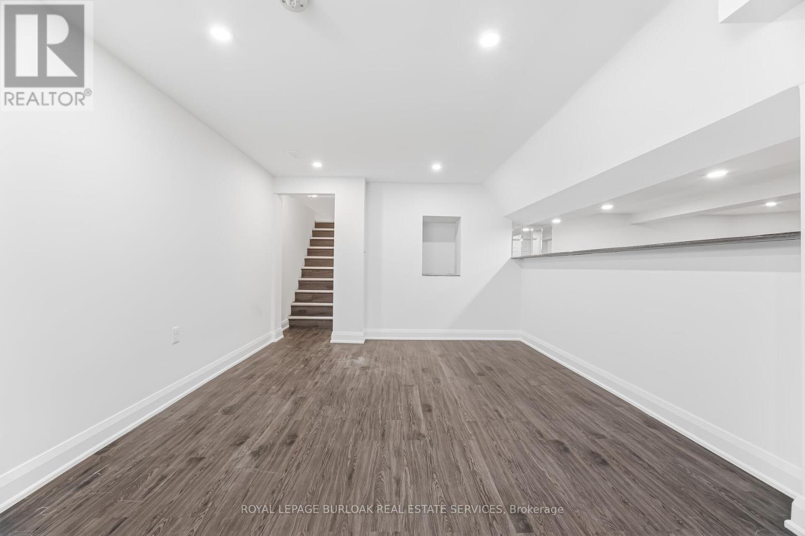 514 Buffalo Road, Fort Erie (Crescent Park), Ontario  L2A 5G8 - Photo 34 - X12919064