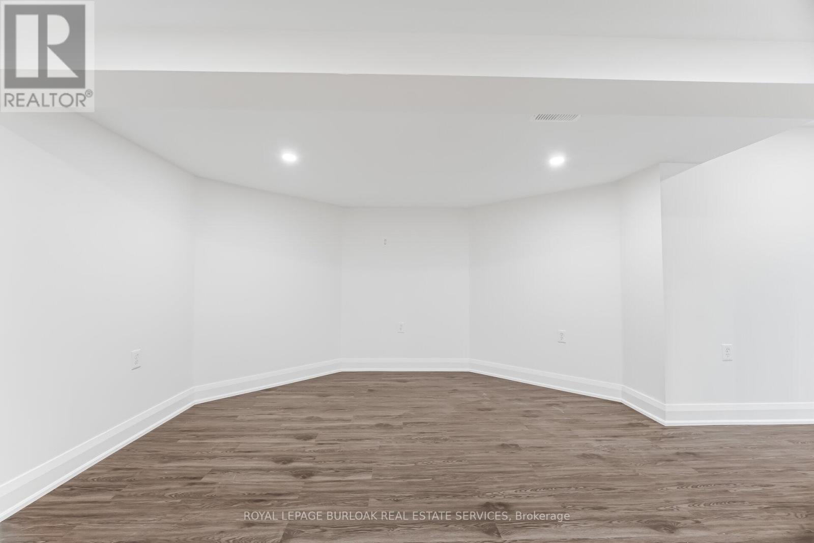 514 Buffalo Road, Fort Erie (Crescent Park), Ontario  L2A 5G8 - Photo 39 - X12919064