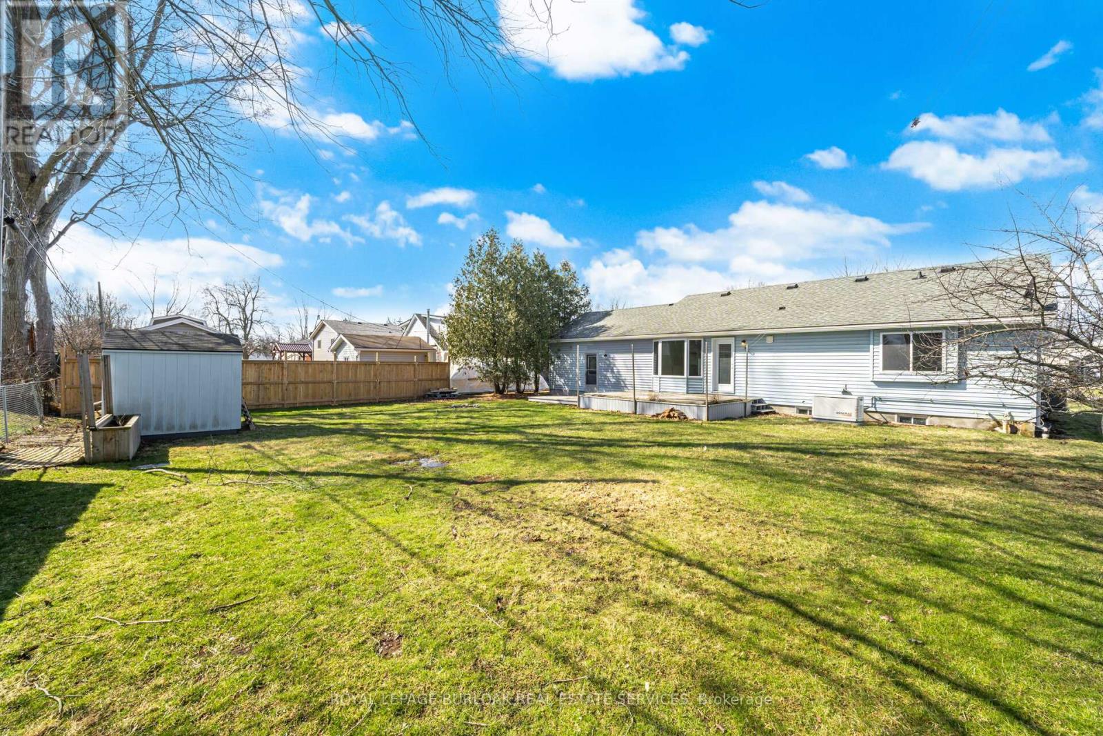 514 Buffalo Road, Fort Erie (Crescent Park), Ontario  L2A 5G8 - Photo 49 - X12919064