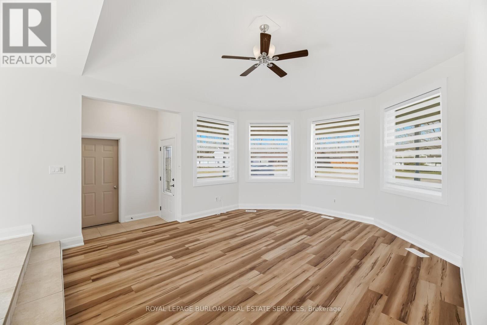 514 Buffalo Road, Fort Erie (Crescent Park), Ontario  L2A 5G8 - Photo 9 - X12919064