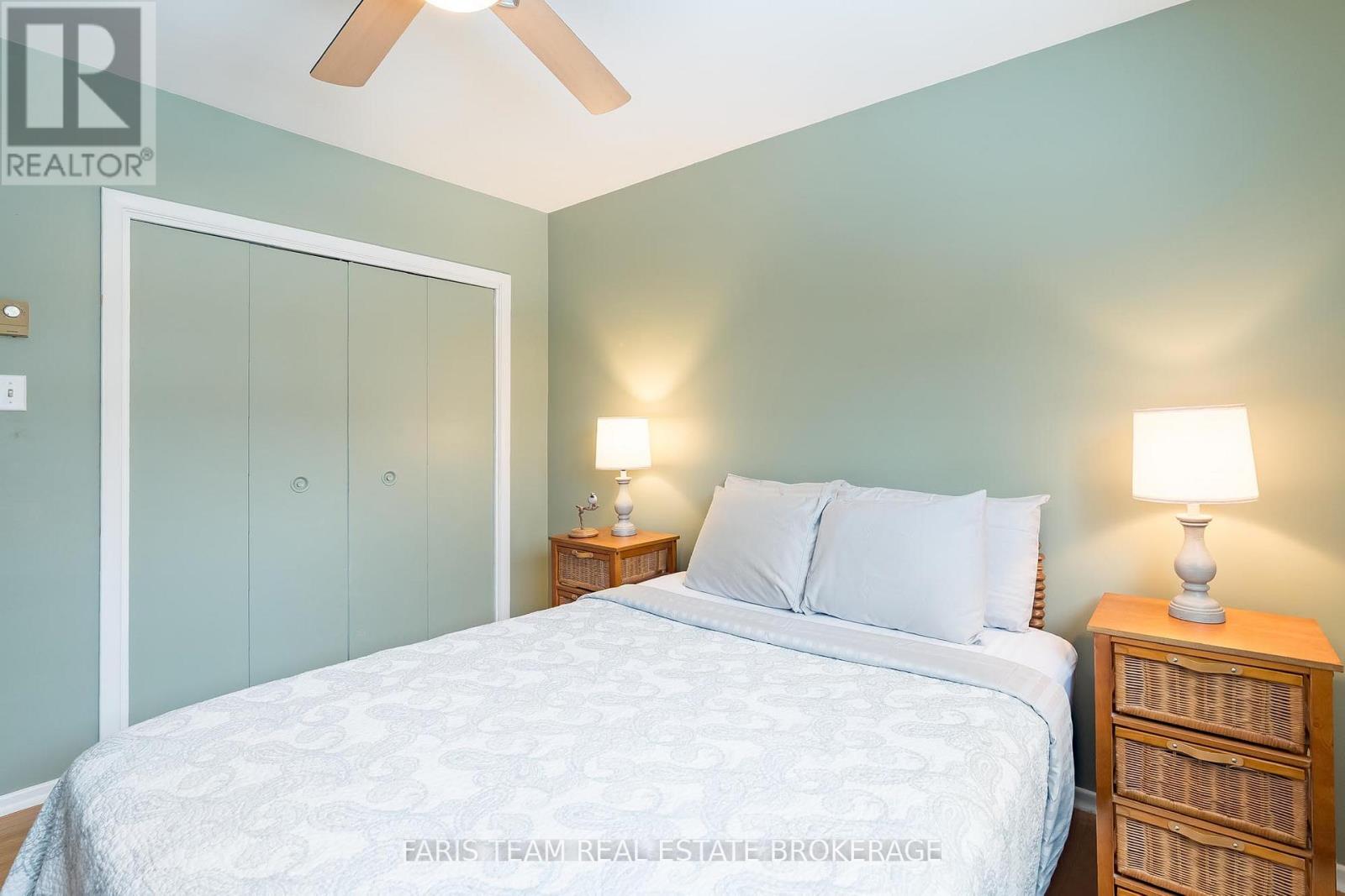 257 Church Street, Penetanguishene, Ontario  L9M 1G6 - Photo 23 - S12914072