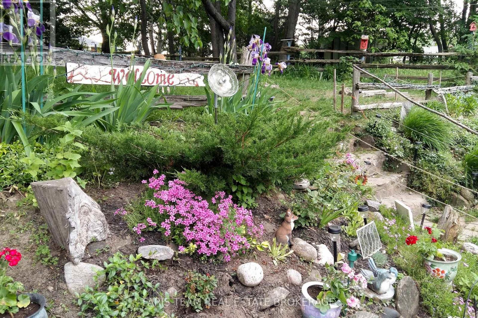 257 Church Street, Penetanguishene, Ontario  L9M 1G6 - Photo 50 - S12914072