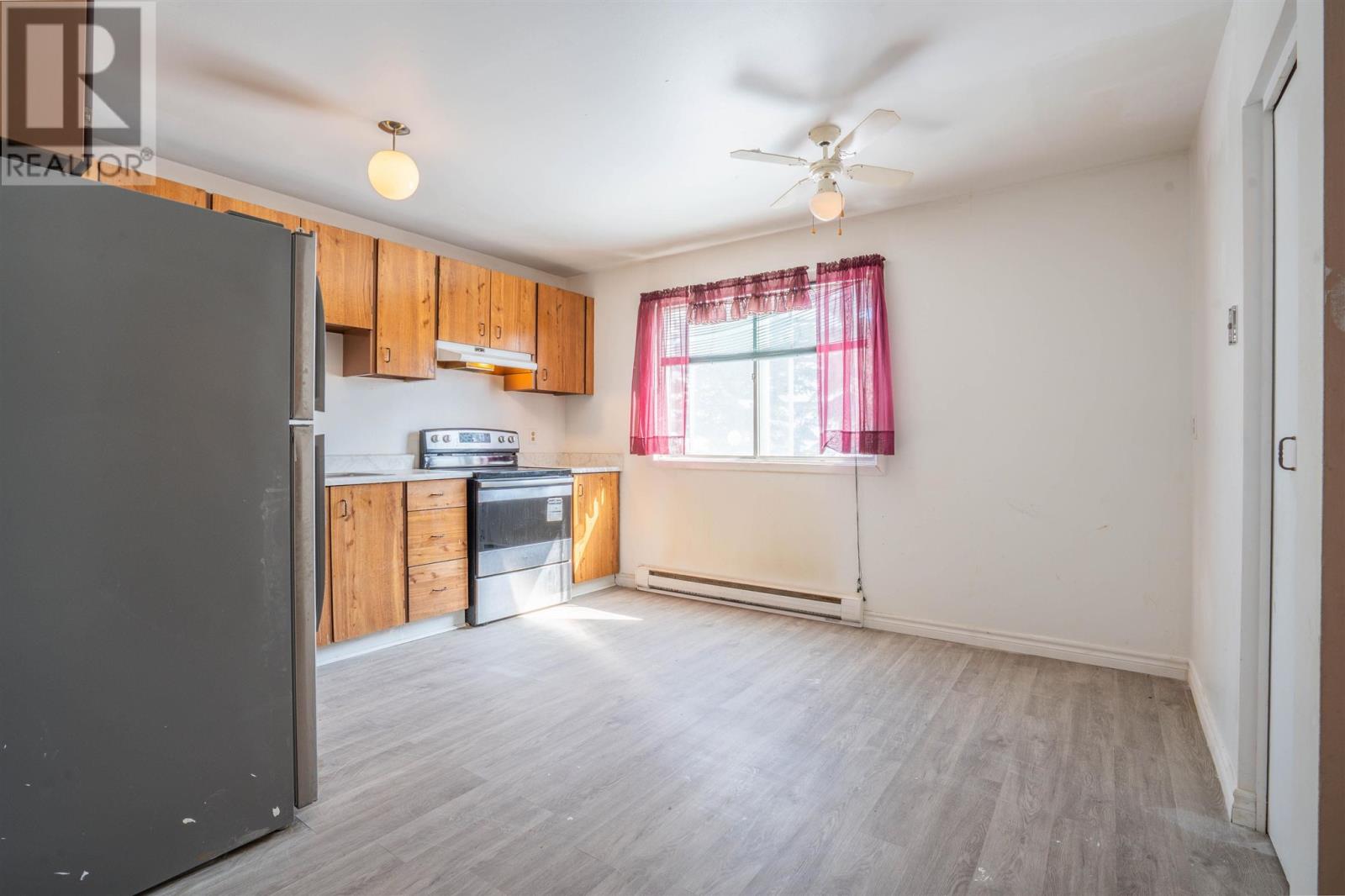 66 Robin St, Sault Ste. Marie, Ontario  P6A 5X9 - Photo 6 - SM260517