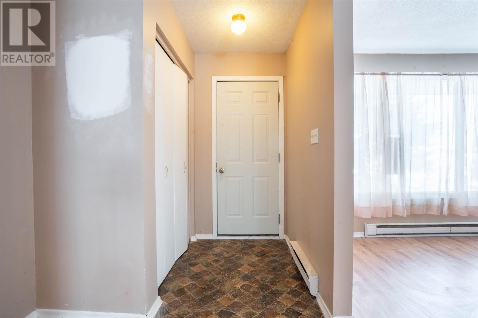 66 Robin St, Sault Ste. Marie, Ontario  P6A 5X9 - Photo 7 - SM260517