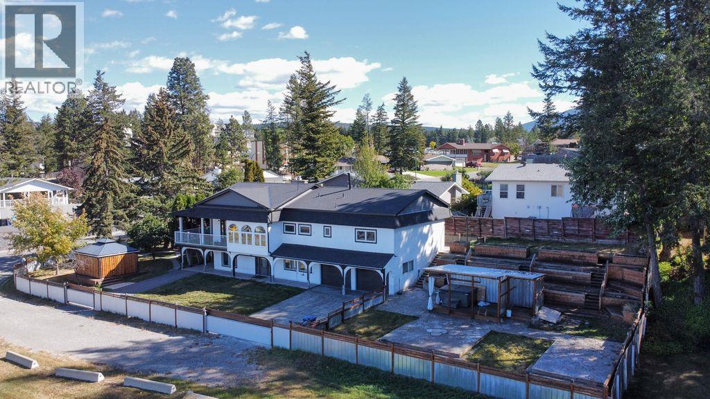 3 21st Avenue S, Cranbrook, British Columbia  V1C 3G9 - Photo 1 - 10380022