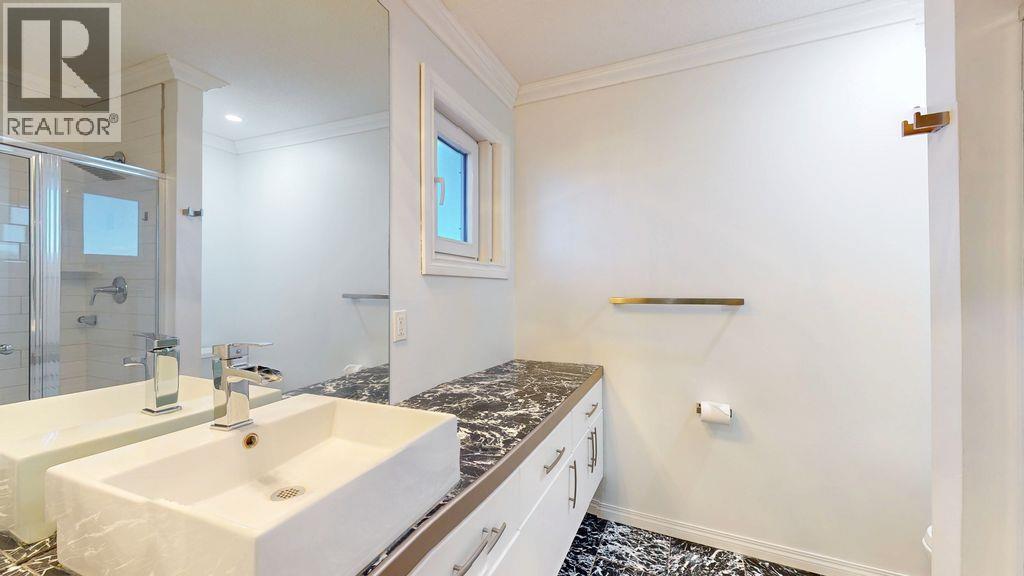 3 21st Avenue S, Cranbrook, British Columbia  V1C 3G9 - Photo 21 - 10380022