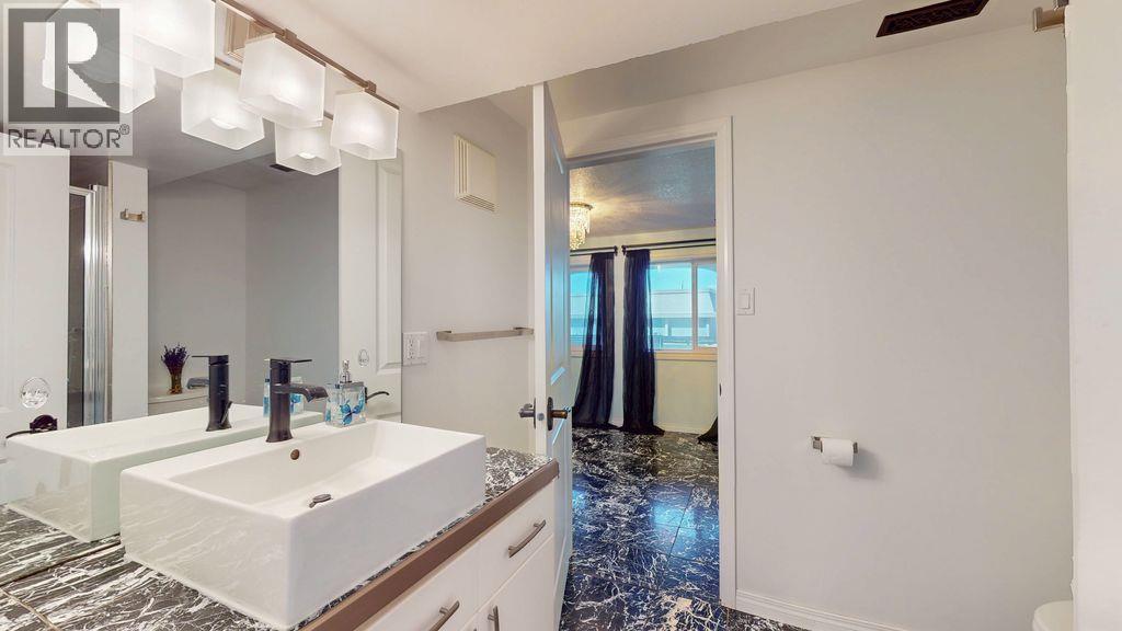 3 21st Avenue S, Cranbrook, British Columbia  V1C 3G9 - Photo 32 - 10380022