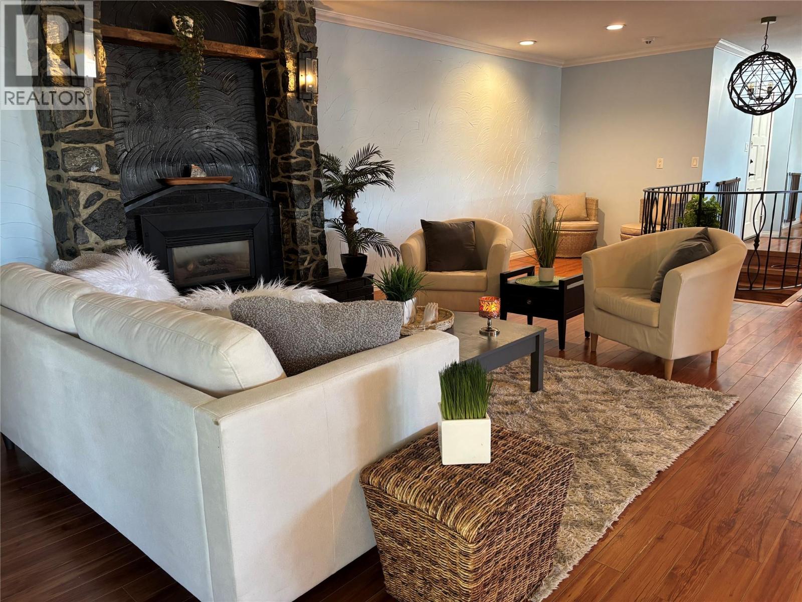 3 21st Avenue S, Cranbrook, British Columbia  V1C 3G9 - Photo 8 - 10380022